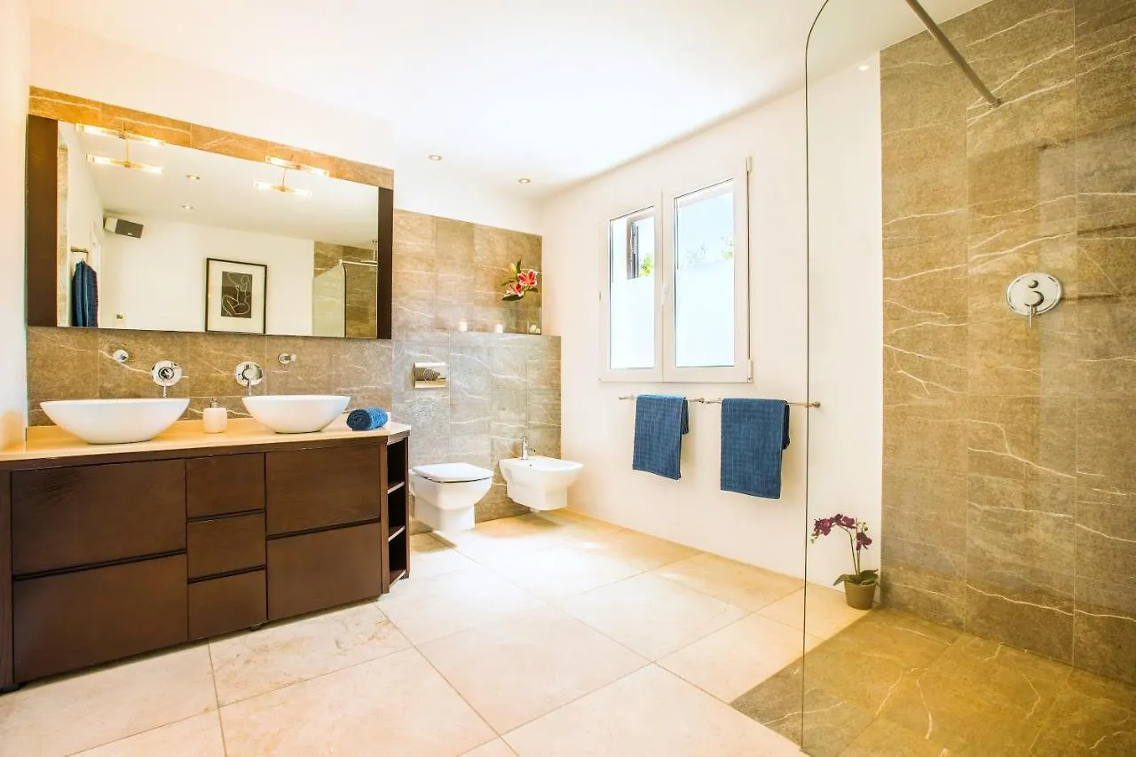 Casa Pura - Luxurioeses Ferienhaus Mit Meerblick Llucmajor  Villa